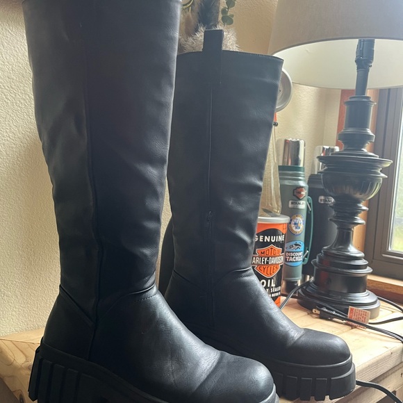 MIA Black Over the Knee Boots - Picture 4 of 6